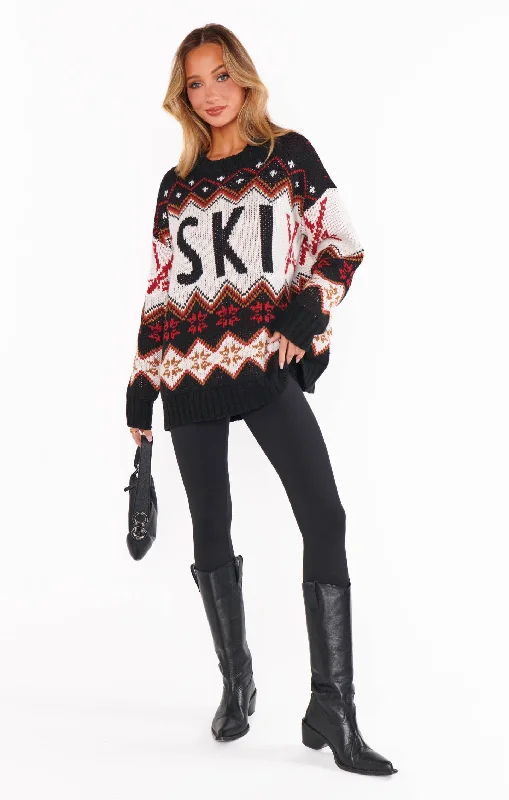 Minimalist Chic Ski In Sweater