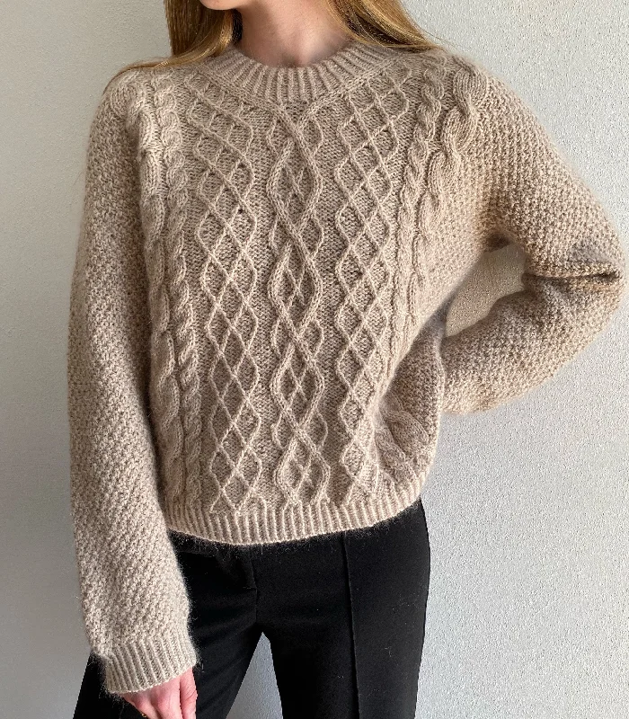 Versatile Wardrobe Essentials Swirl Sweater Chunky - Norsk